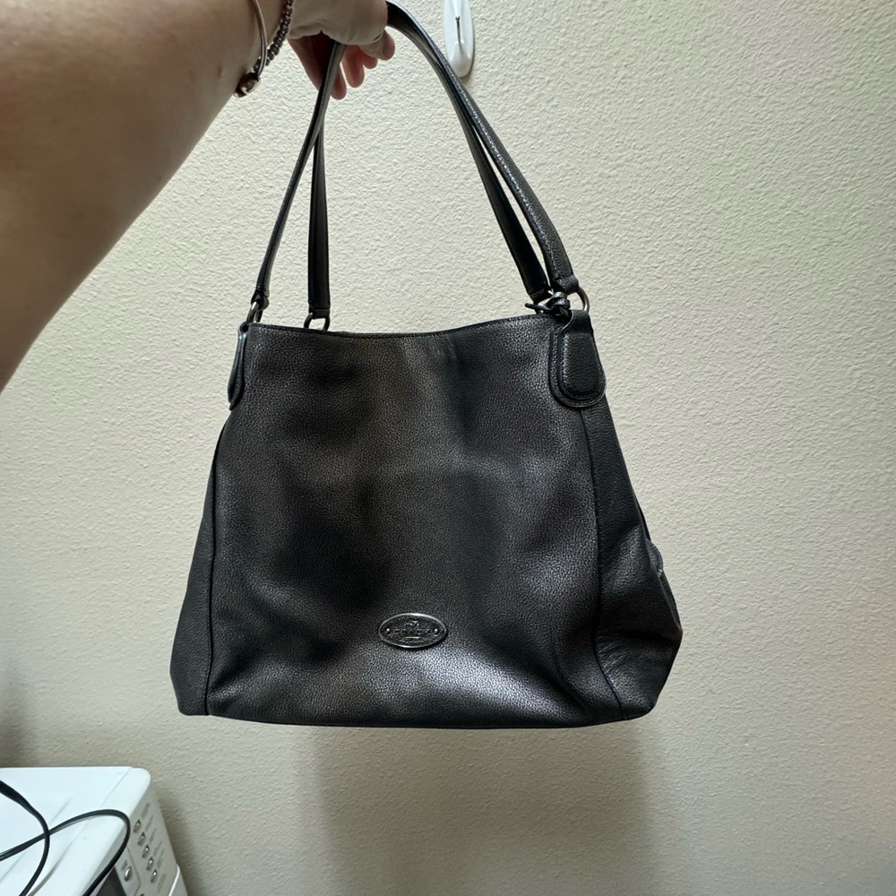 Authentic Coach Handbag - Picture 5 of 9